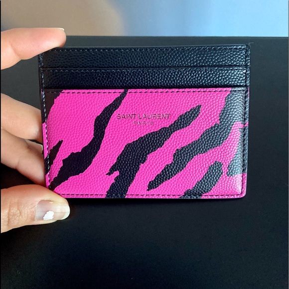 Authentic Yves Saint Laurent Leather Card Holder - Picture 4 of 7